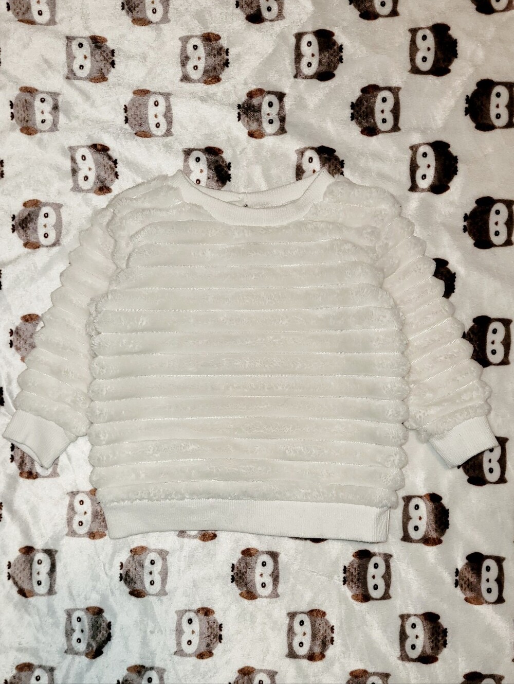 $1 | 0-3m | Plush Textured Ribbed Sweater
